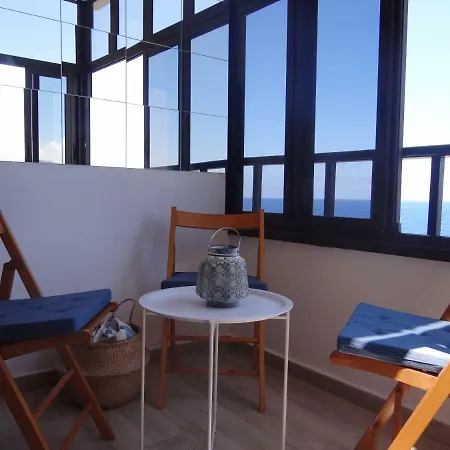 Acogedor Estudio En En Primera Línea De Mar *